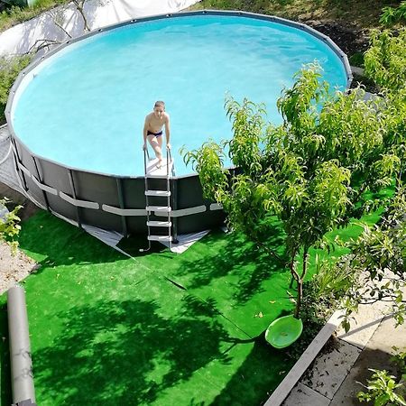 Orhidea Guest House Gagra Ngoại thất bức ảnh