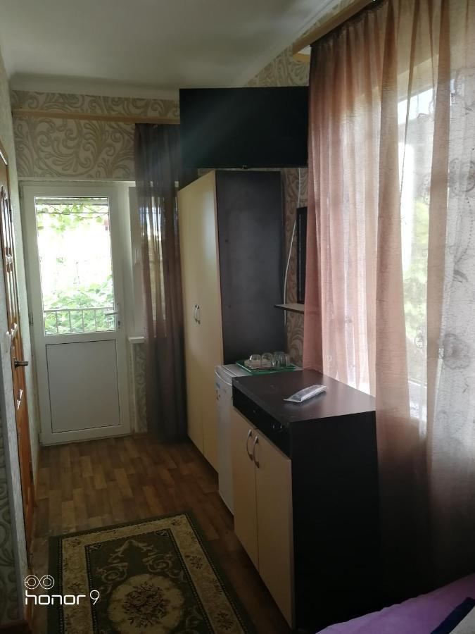 Orhidea Guest House Gagra Ngoại thất bức ảnh